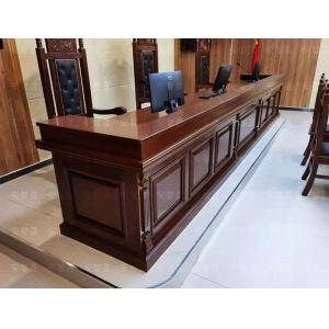 在选择法庭家具时要注意啥？