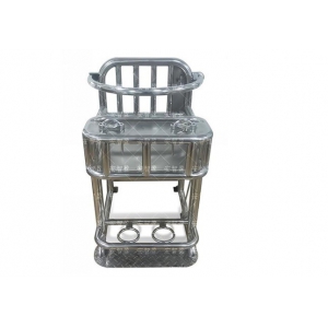 审讯椅摇晃加固技巧