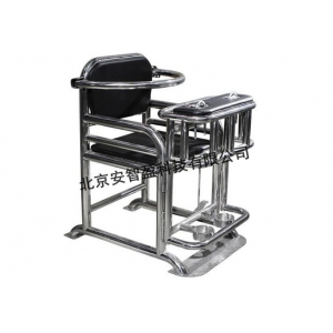 审讯犯人的椅子叫什么？