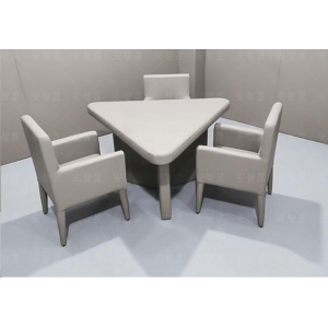 软包三角询问谈话桌是样子的？