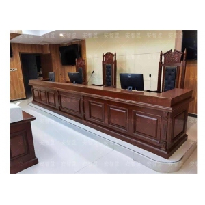 在选择法庭家具时应该注意的问题