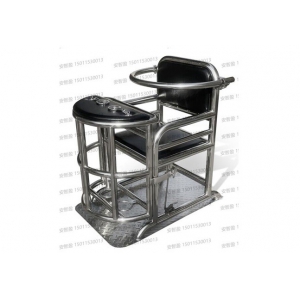 审讯椅的不同寻常之处表现在哪里？