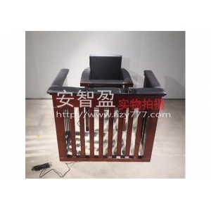 软包木制犯人栏是啥样的？ 