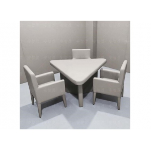 留置室软包桌椅一般是多大尺寸的？