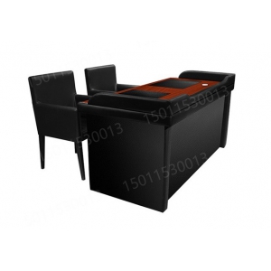 审讯桌为什么要做成软包的？