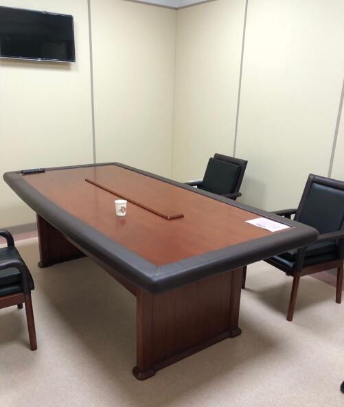 AZY-ZTH2型软包谈话桌(图4) AZY-ZTH2型软包谈话桌(图4)