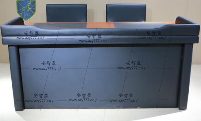 AZY-ZR9型软包审讯桌(图1)