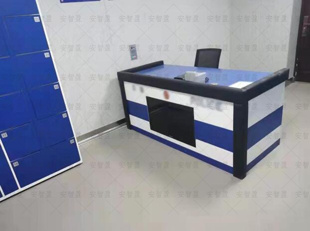 AZY-Z58型木质审讯桌(图1)