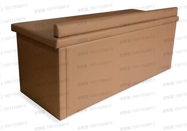 审讯桌别具风格的设计(图1)