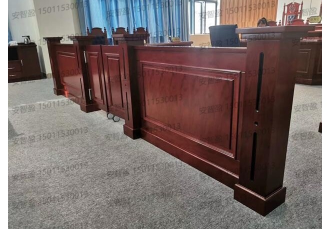 法院围栏的定制应满足什么要求?(图1) 法院围栏的定制应满足什么要求?(图1)