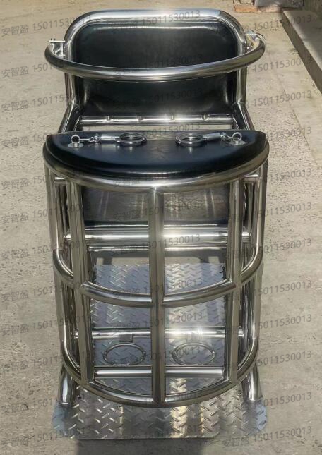 AZY-BR27型不锈钢审讯椅(图4) AZY-BR27型不锈钢审讯椅(图4)