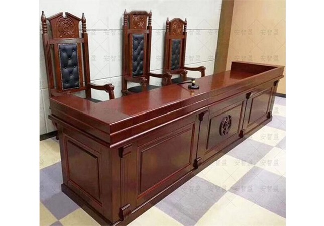 法官桌书记桌该如何防虫？(图1)