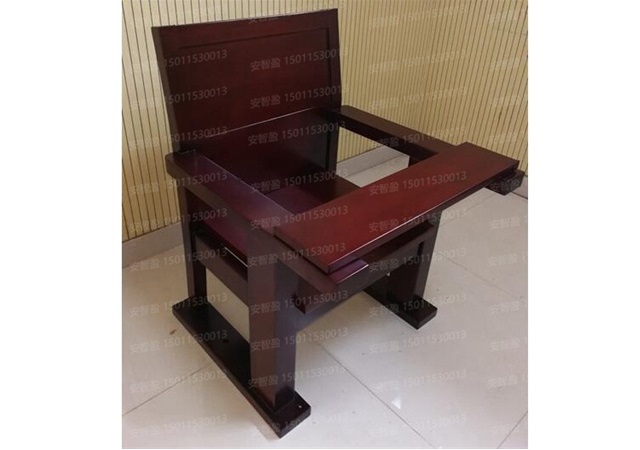 如何做好木制审讯椅的日常养护工作？(图1)