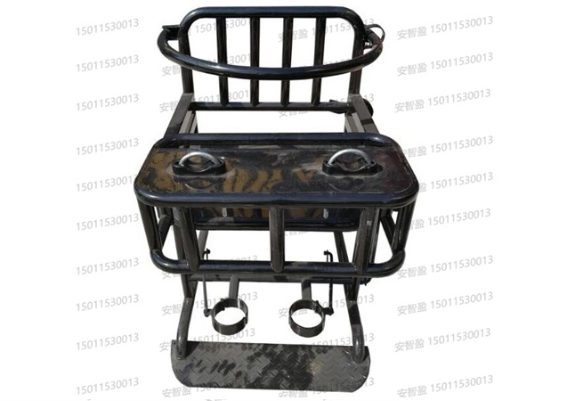 关于讯问椅询问椅的构造与运用(图1) 关于讯问椅询问椅的构造与运用(图1)