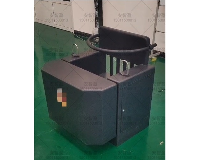 审讯椅的功能(图1) 审讯椅的功能(图1)